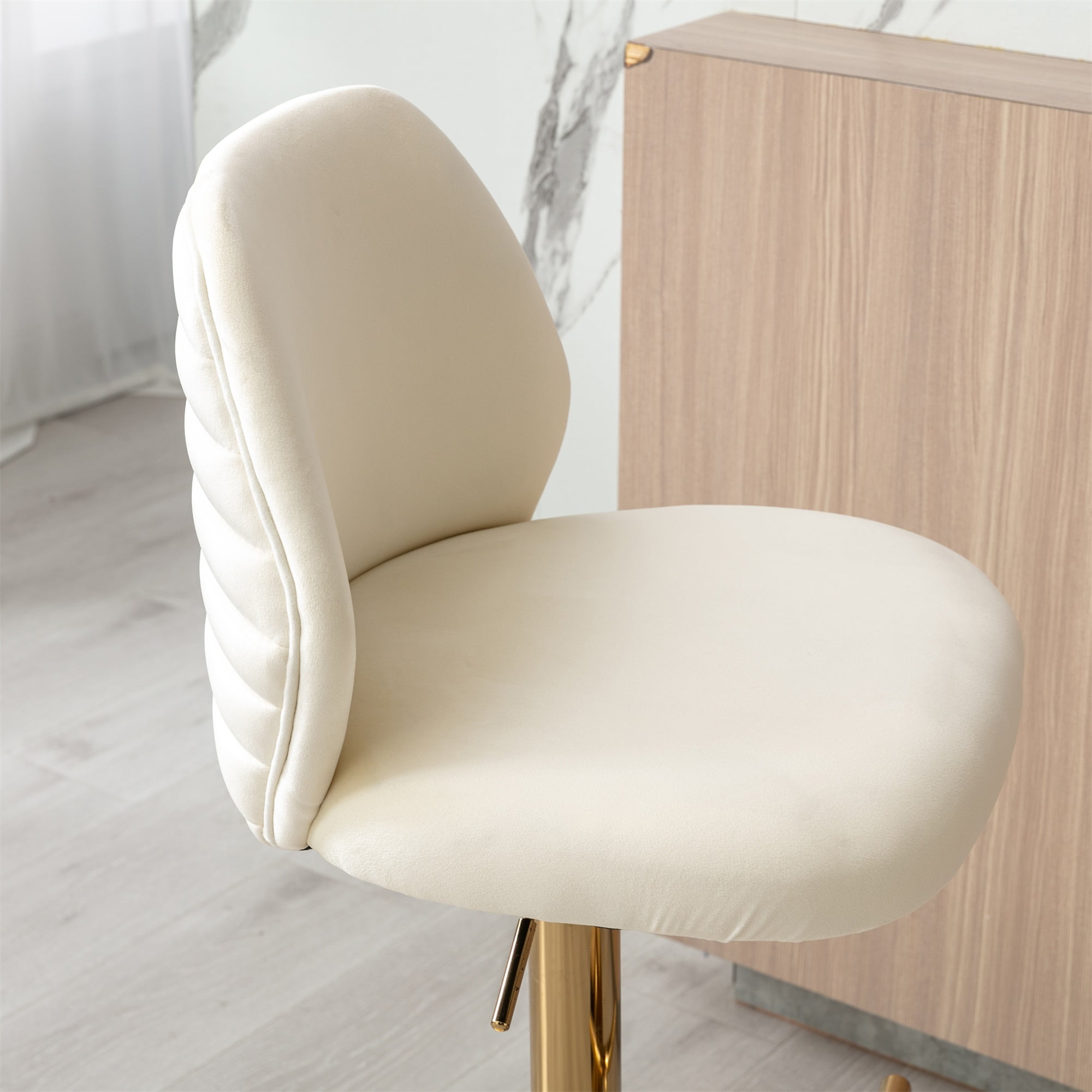 Resenkos Adjustable Swivel Bar Stools Adjustable Counter Height Bar Chairs for Kitchen Island Restaurant Pub Counter Beige Resenkos Adjustable Swivel Bar Stools Adjustable Counter Height Bar Chairs for Kitchen Island Restaurant Pub Counter Beige