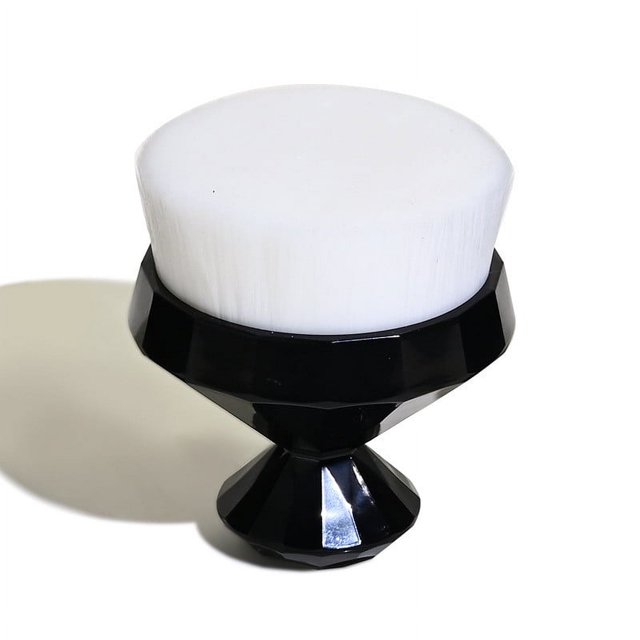 Brocha de maquillaje de base de cabeza plana de alta densidad que no absorbe el polvo