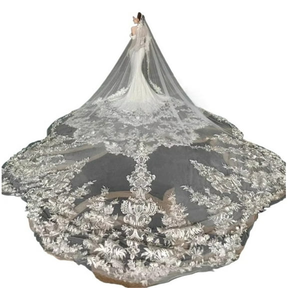 Romantic Cathedral Bridal Veil with Soft Tulle, 1-Tier Long Wedding Veil with Metal Comb, Off White Elegant Accessories