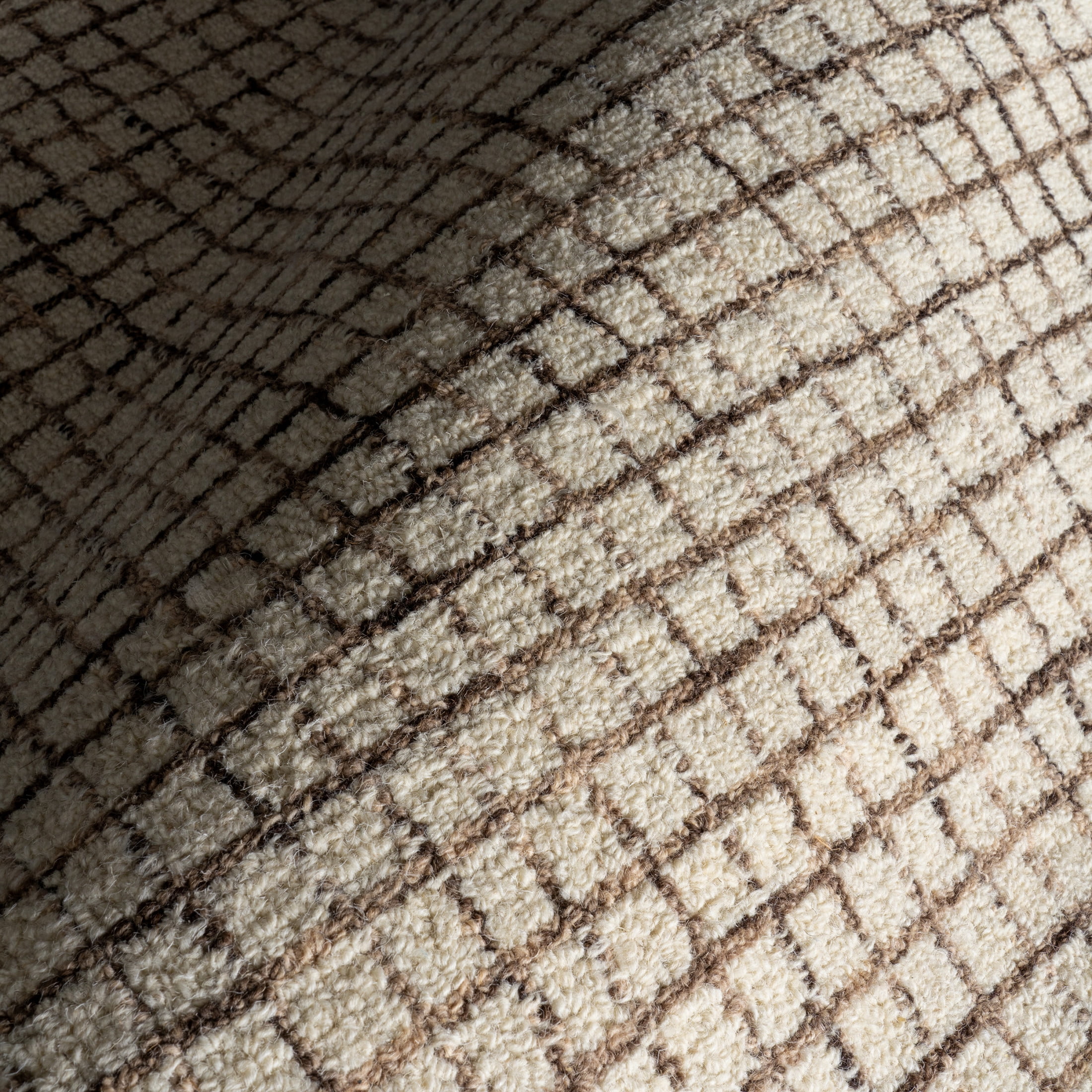 Rugs USA Melrose Checked Wool Area Rug, 2' 6" x 6', Runner, Melrose Cream