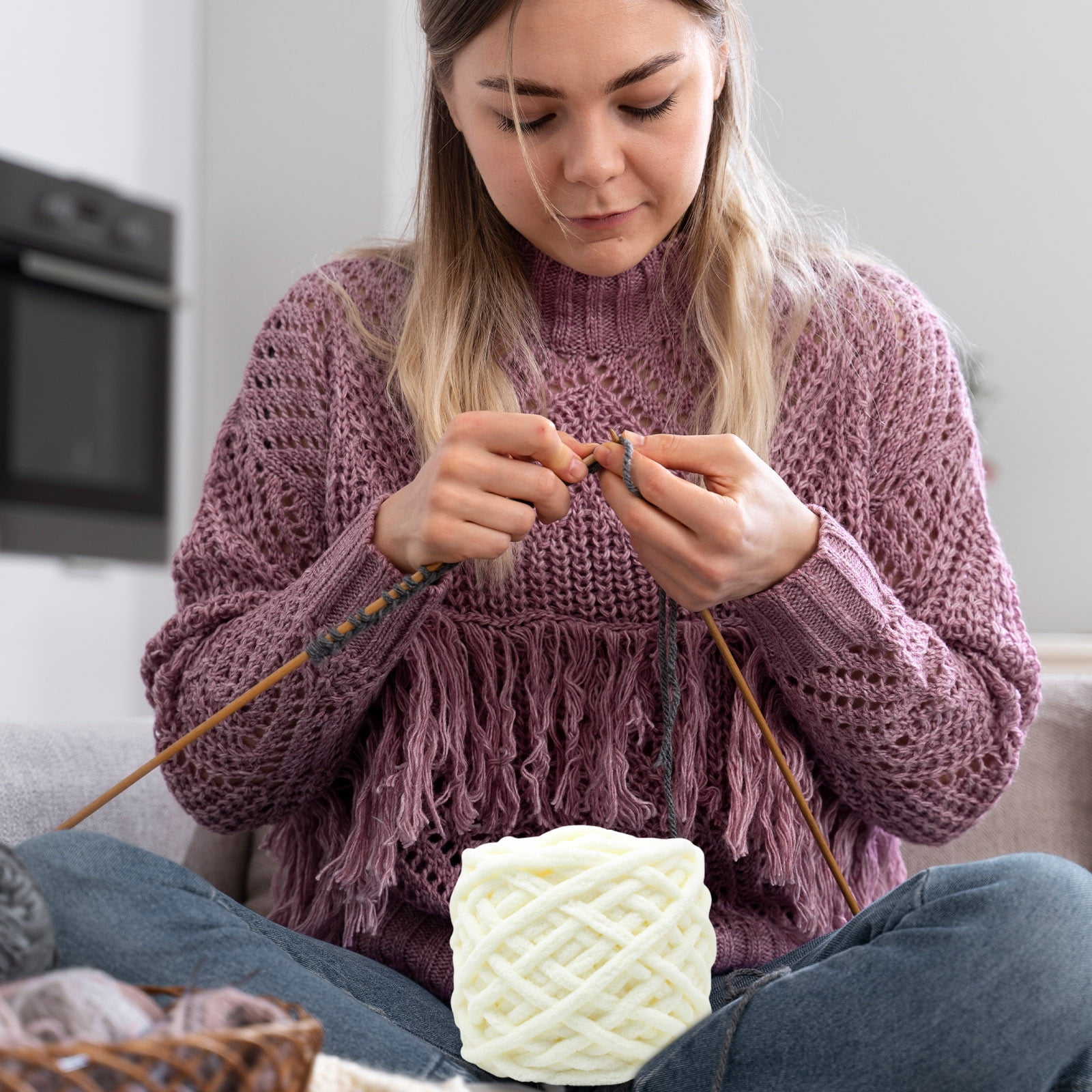 Chenille Yarn Chunky Chenille Yarn for Crochet Fluffy Yarn 𝐁𝐚𝐛𝐲 Yarn for Crocheting Soft for Knit Sweaters, Blankets, Shoes, Scarves, Clothes