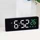 thumbnail image 4 of Reloj Electrónico Silencioso Con Pantalla Led Alimentado Por Batería/Reloj Digital Enchufable Con Función De Control De Voz Para Dormitorio Dormitorio Sweethay HA019610-00, 4 of 7