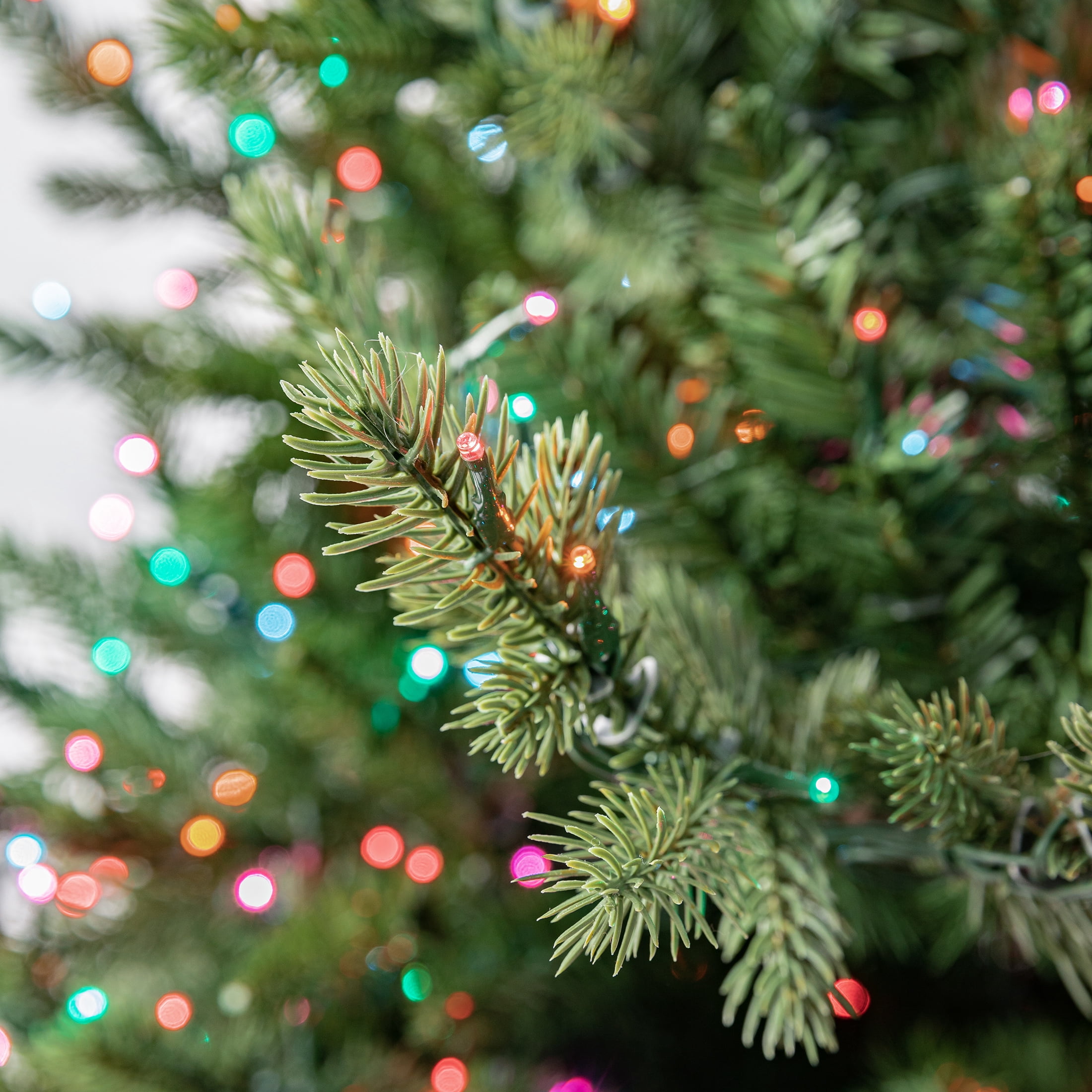 My Texas House 6.5' Pre-Lit Grand Spruce Green Artificial Christmas Tree with LumaDazzle Color-Changing Twinkle LED Lights, Quick Set, and Stand