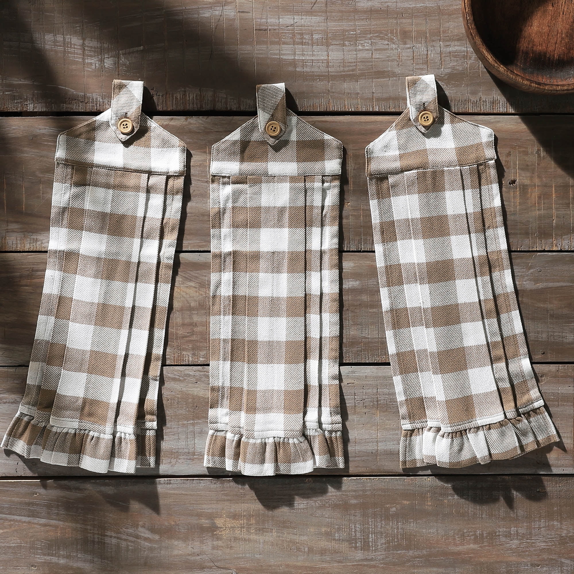 VHC Brands Cotton Annie Buffalo Check Portabella Button Loop Kitchen Towel Set of 3, Hanging Kitchen Towel, Pleated, Bath, Kitchen, Annie Buffalo Check Collection, Rectangle 21x7, Portabella