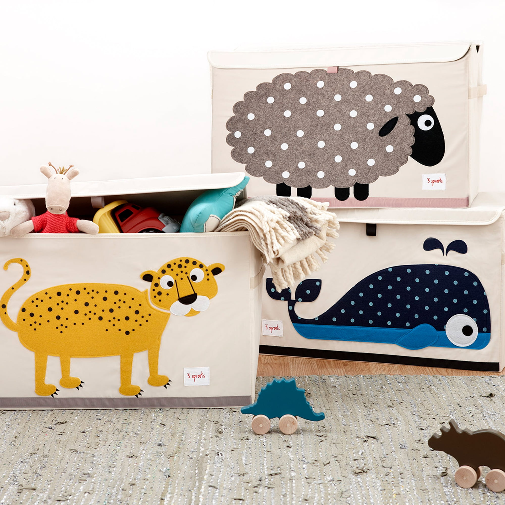 3 Sprouts UTCSHP Collapsible Toy Chest Storage Bin for Kids Playroom, Sheep