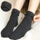 thumbnail image 5 of Calcetines térmicos antideslizantes suaves para mujer Perfecl de lana informales Negro, 5 of 8