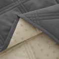thumbnail image 4 of Manta impermeable para cama para perros y mascotas Ameritex Furniture, 4 of 9