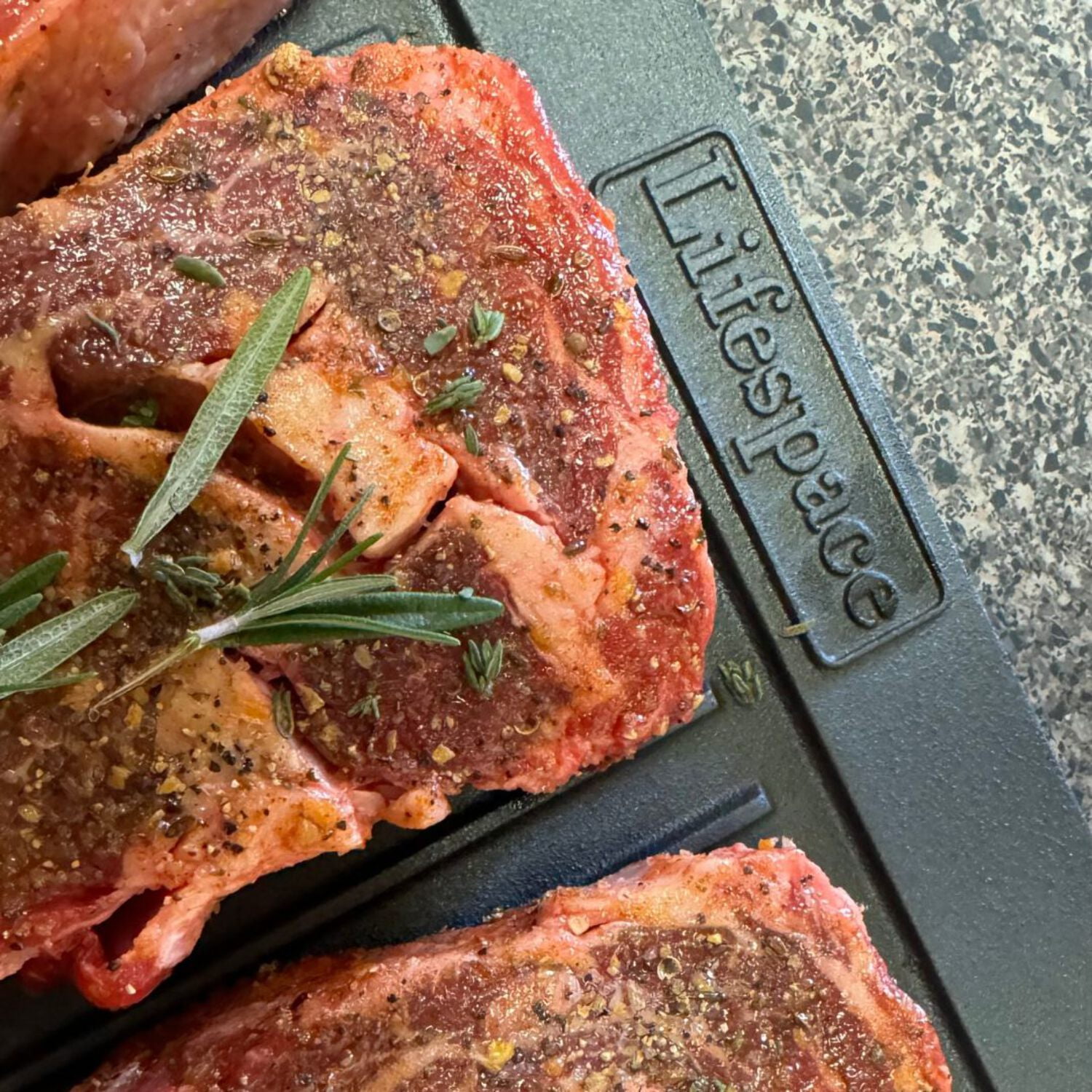 Lifespace Cast Iron Reversible Griddle Plate Pan