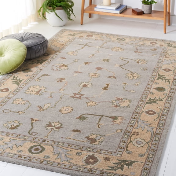 Safavieh Heritage Angelle Oriental Wool Area Rug, Beige/Gray, 4' x 6'