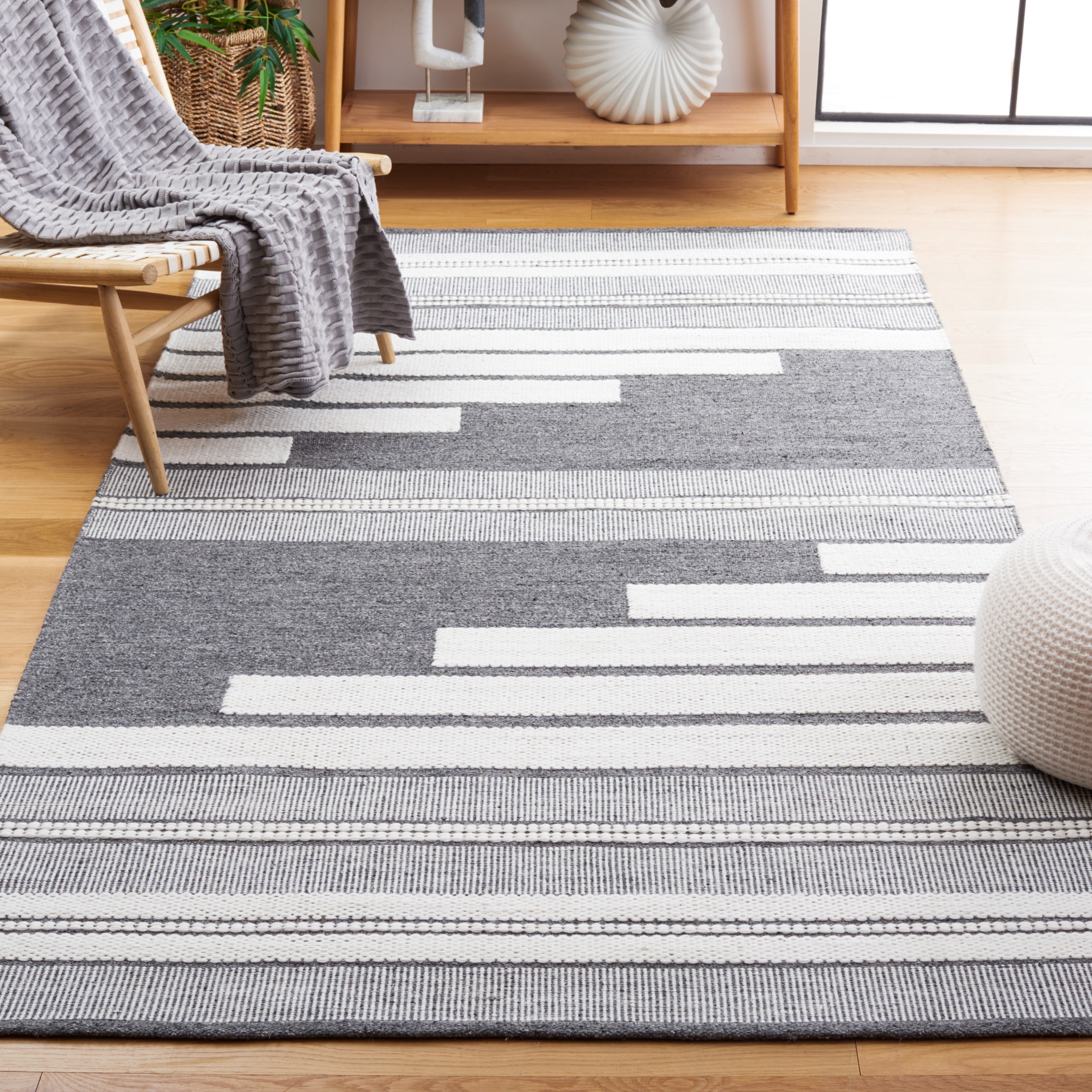 SAFAVIEH Kilim Adam Striped Polyester Area Rug, Ivory/Dark Grey, 6' x 9'