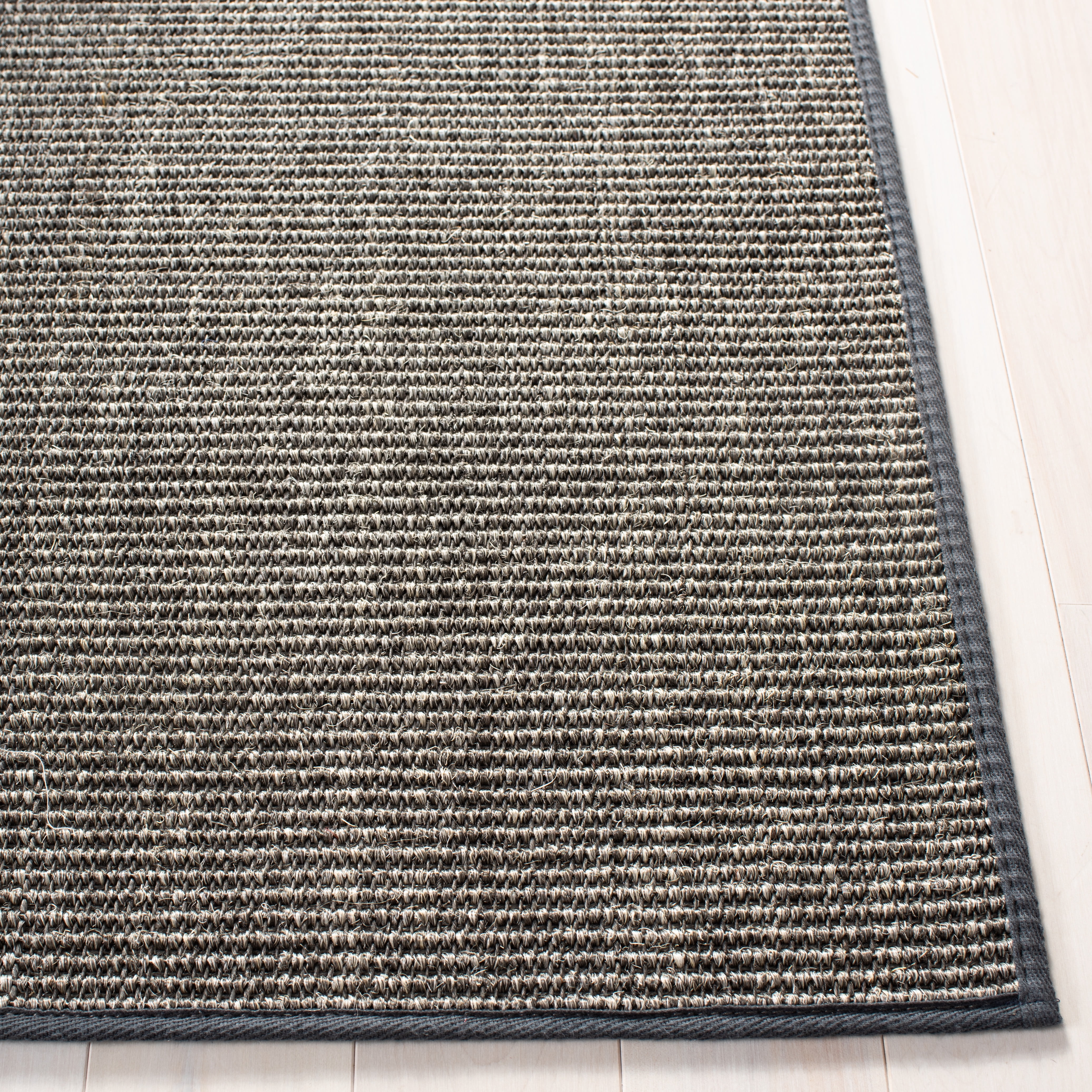 SAFAVIEH Martha Stewart Maximillian Solid Area Rug, Charcoal, 5' x 7'