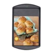 Wilton Perfect Results 13.25 by 9.25-Inch Nonstick Cookie Pan, Small