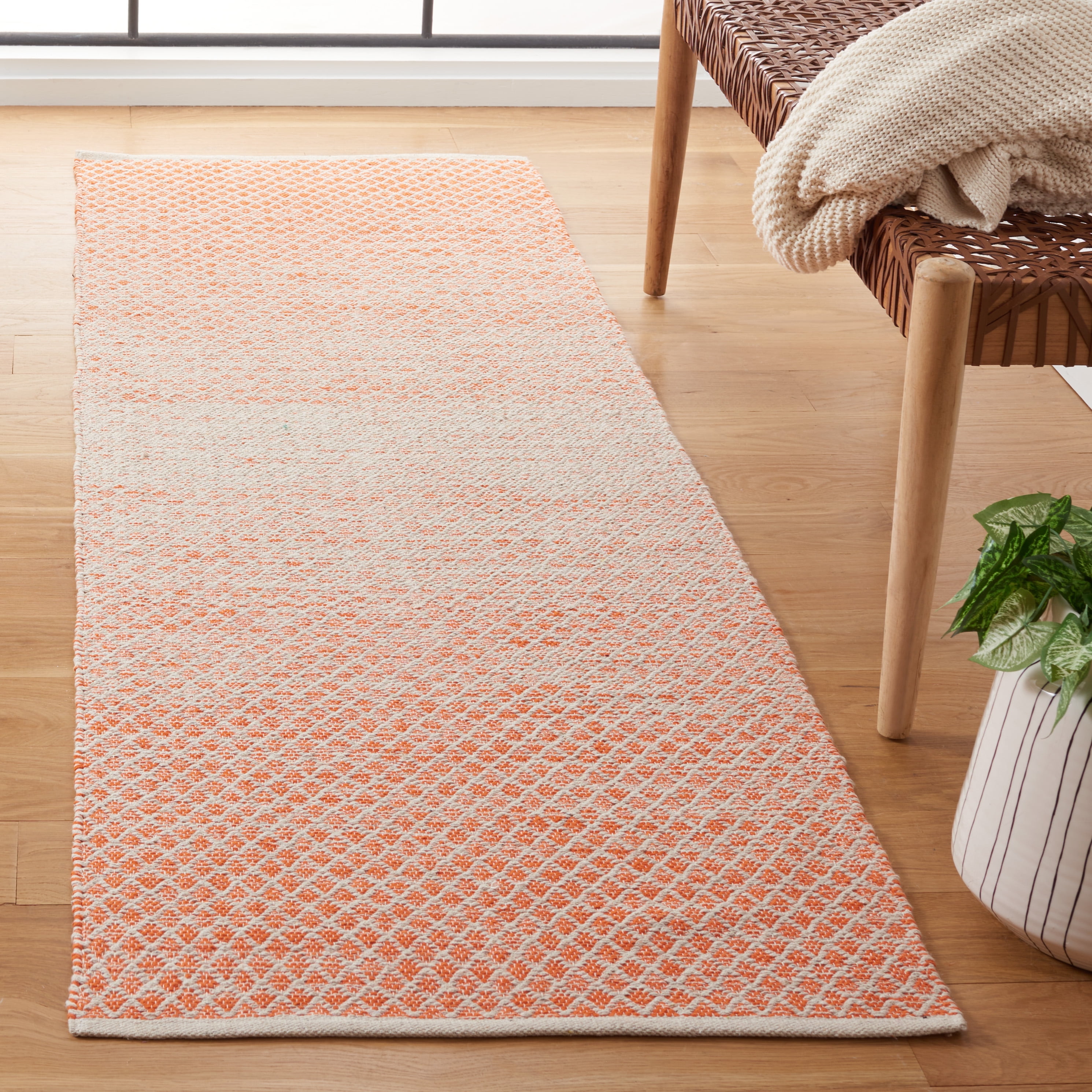 SAFAVIEH Montauk Vaughn Geometric Cotton Runner Rug, Orange/Ivory, 2'3" x 9'