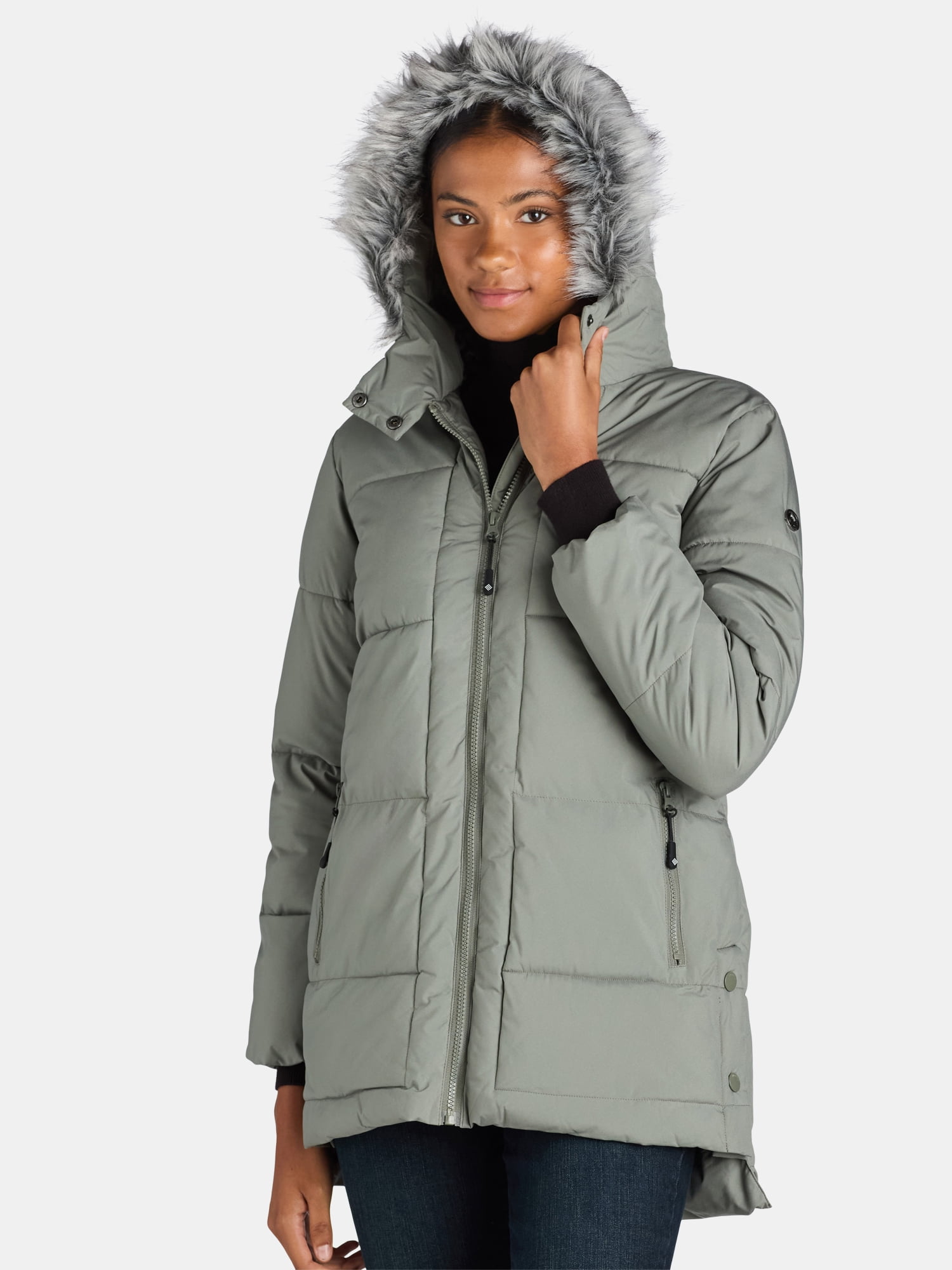 Big Chill Women's and Women's Plus Wide Quilted Puffer Coat with Faux Fur Trim Hood, Sizes S-3X