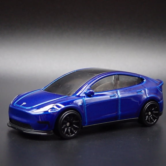 Open Box 2020-2025 TESLA MODEL Y SUV 1:64 SCALE COLLECTIBLE DIORAMA DIECAST MODEL CAR