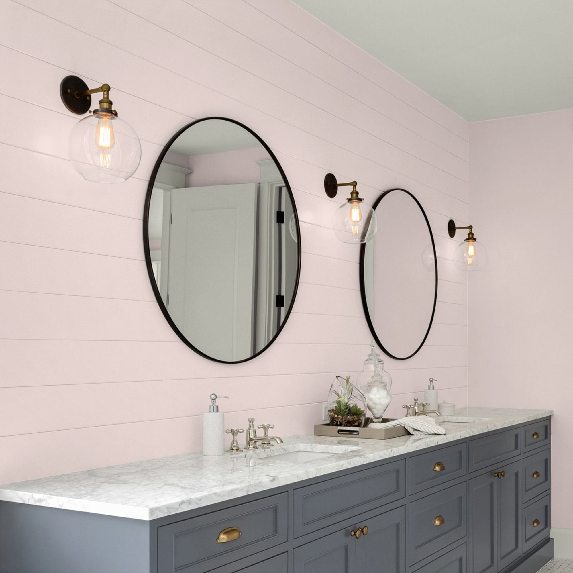 Glidden Spred Romeo / Pink, Eggshell Interior Paint with Primer, 1 Gallon