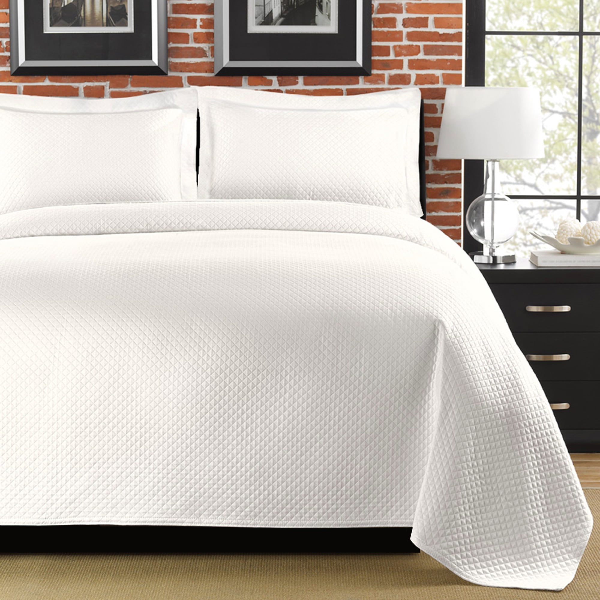 Lamont Home Diamante Collection 100 Cotton Matelass Coverlet