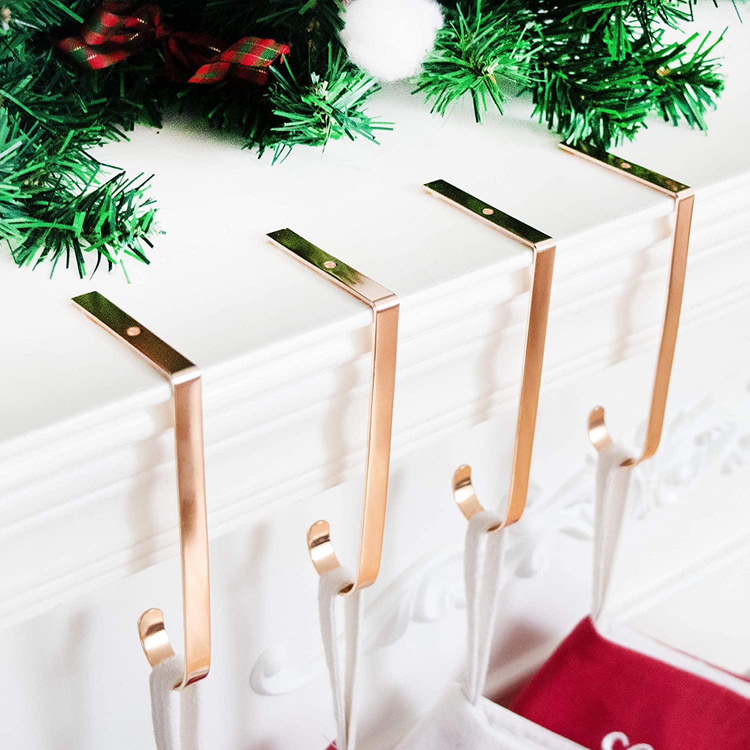 Details about   3pcs Christmas Stocking Holder Hanging Hooks Buckles Fireplace Mantel Hooks new 