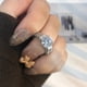 thumbnail image 1 of Anillo solitario de cristal de moda para mujer, anillo de compromiso de boda de Zirconia delicada, anillo de matrimonio de promesa de Color plateado para joyería nupcial Tan Jianjun unisex, 1 of 2