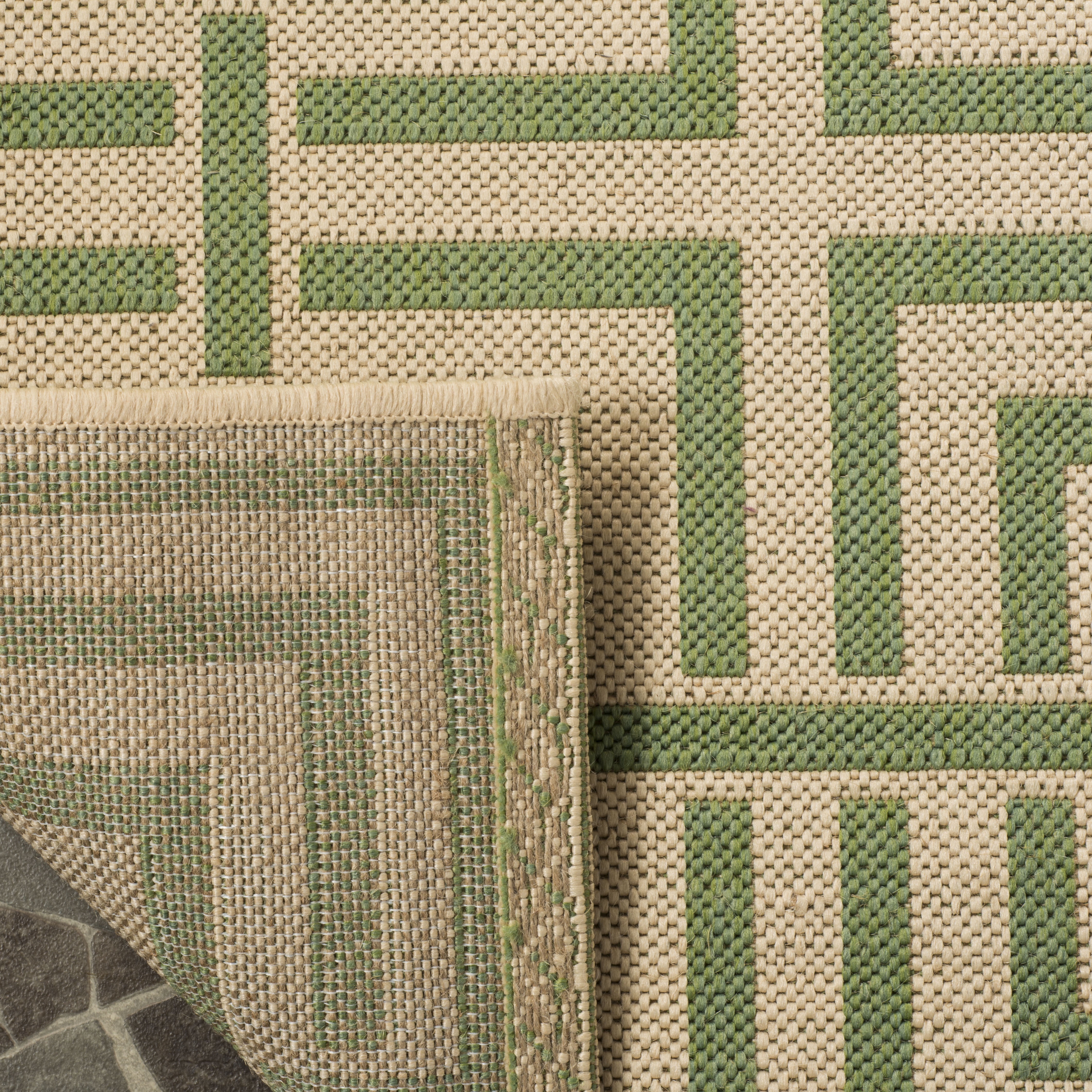 Safavieh Linden Derbhile Geometric Indoor/Outdoor Area Rug, Cream/Olive, 5'3" x 7'6"