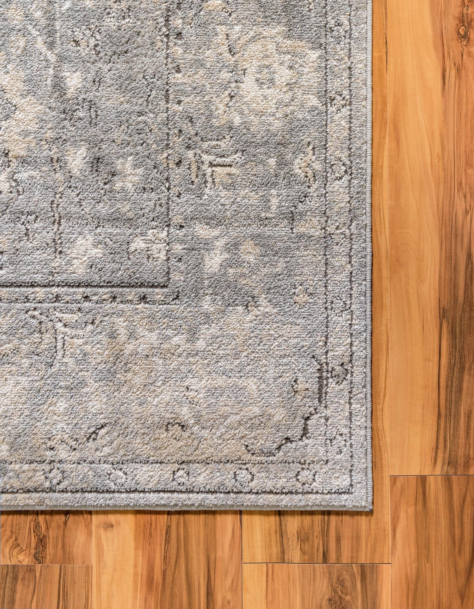 Rugs.com Oregon Collection Rug – 8 Ft Runner Gray Low-Pile