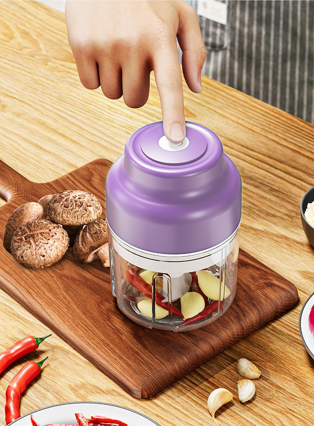 320ML Electric Garlic Chopper, Portable Cordless Mini Food Processor, Garlic Grinder Onion Chopper, Blender For Vegetable, Nuts Chili Onion Minced Meat and Spices