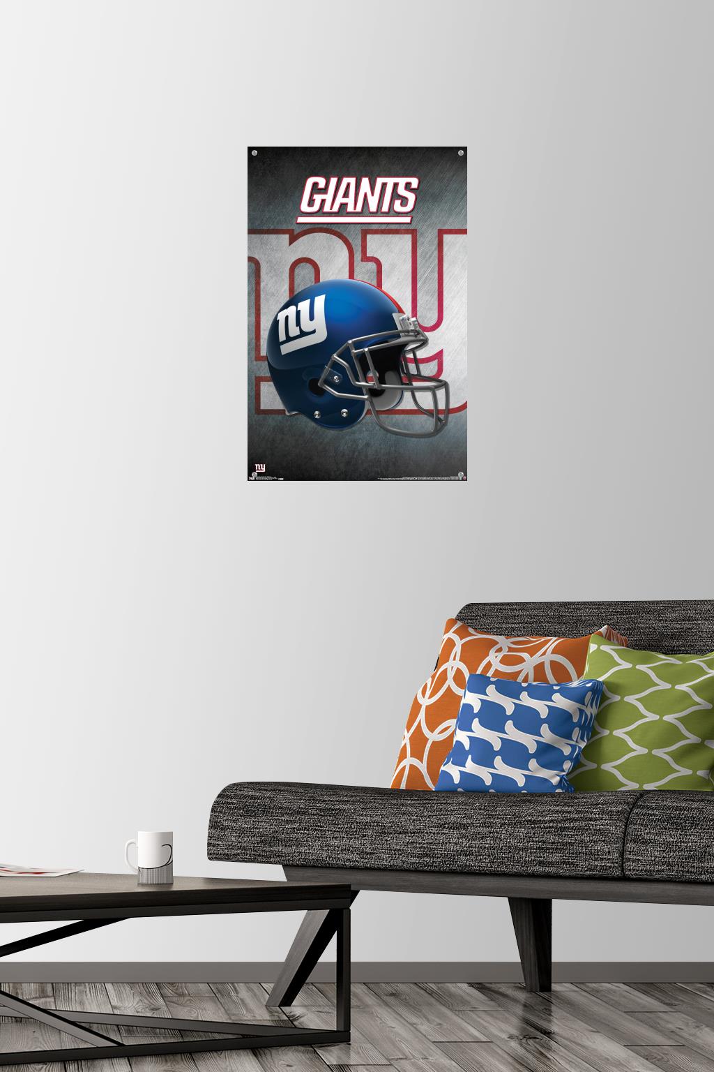 NFL New York Giants - Helmet 16 Wall Poster with Push Pins, 14.725" x 22.375"