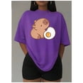 thumbnail image 3 of Playera Blusa De Capybara Comiendo Un Huevo Estrellado Capibara Ropa Para Mujer Divertida Color Morado Talla Mediana Marca Emil SaEs, 3 of 4
