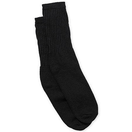 Americana Pip Berry and Rusty Stars Garland