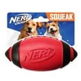 thumbnail image 1 of Pelota de fútbol de goma para perros Nerf Dog con chirriador interactivo Nerf Nerf Dog, 1 of 5