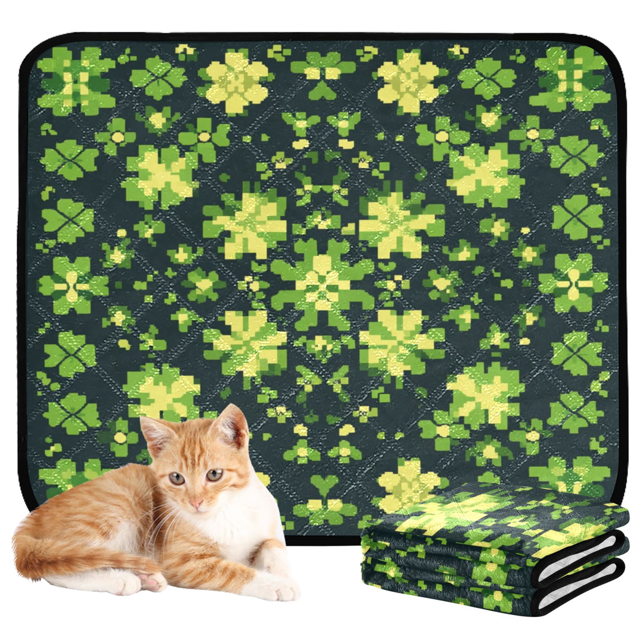 Qxltty St Patricks Vintage Clover Cat litter Pads Pet Set of 2 Diaper Mats Center Anti-leakage Layer Absorbent Soft and Comfortable
