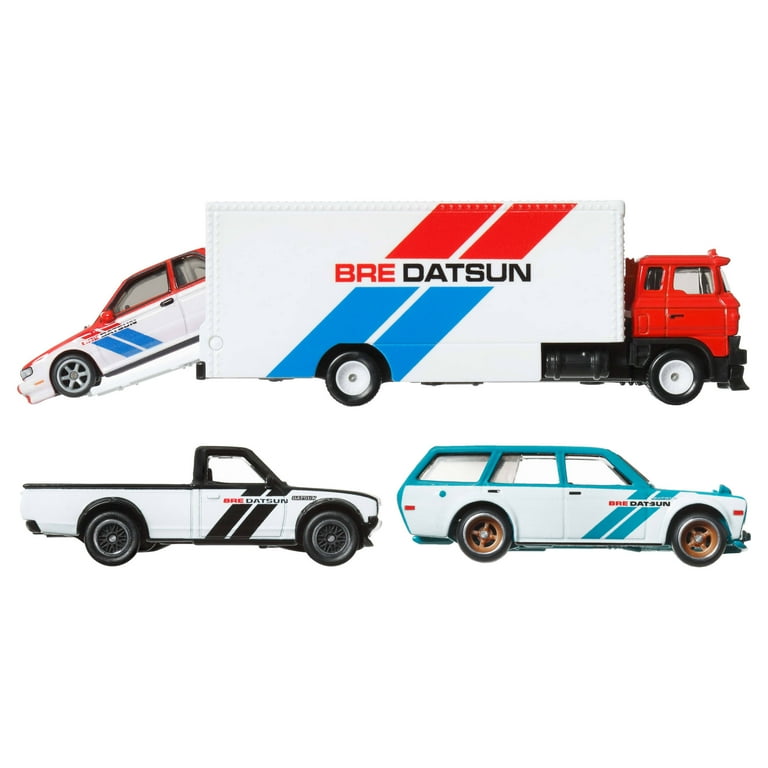 Hot Wheels Premium Collector Display Sets, 3 Cars & 1 Transporter