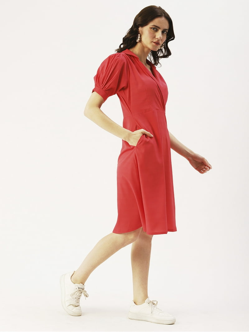 green emerald velvet dress White Classic Color Contrast Flared One-Piece – KOODSHOT