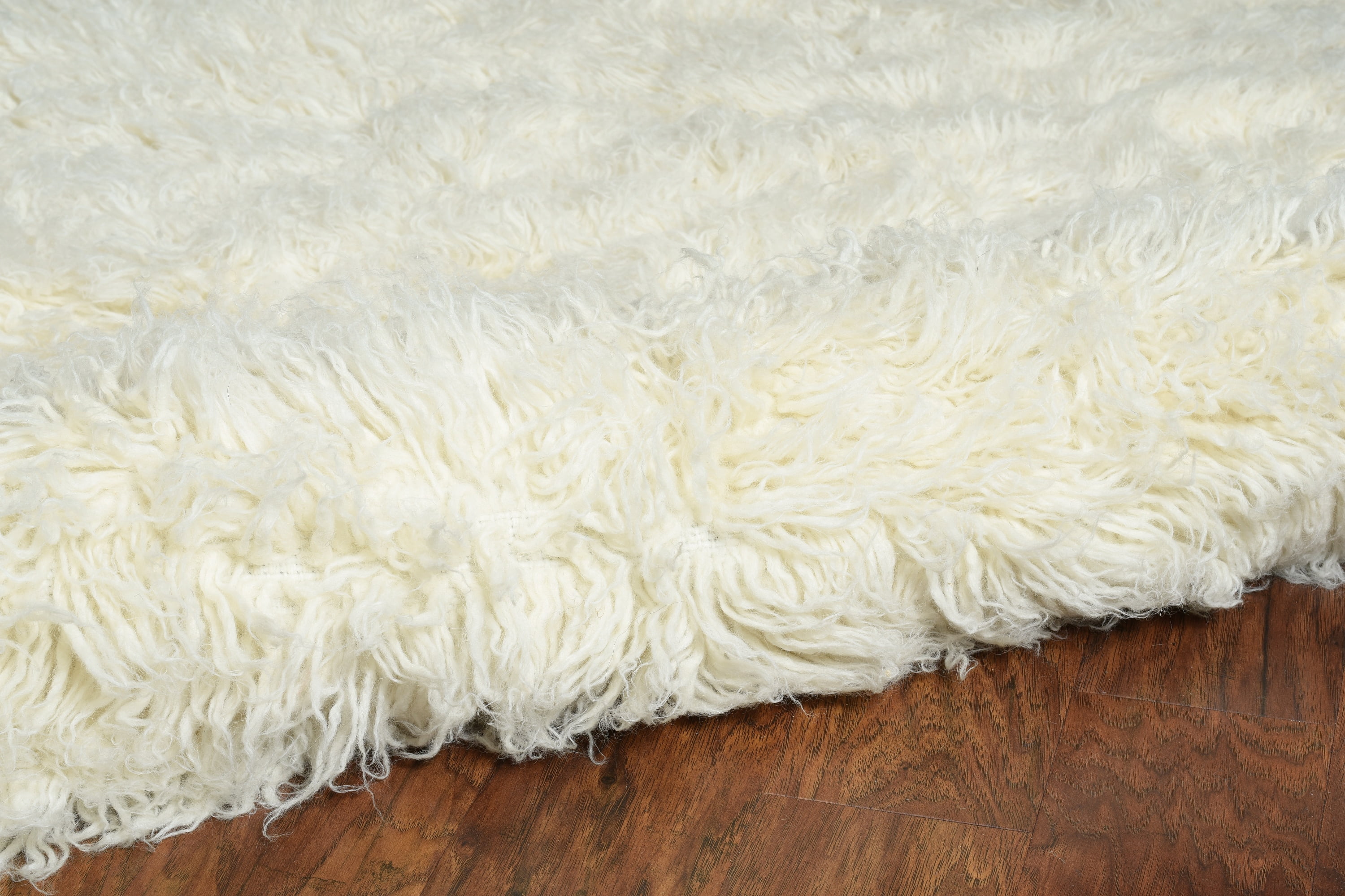 Linon New Flokati Natural Area Rug