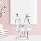 thumbnail image 2 of Escultura familiar Estatuilla para padres e hijos Estatuas parntes de Los 265x13x355cm Sunnimix Escultura familiar, 2 of 8