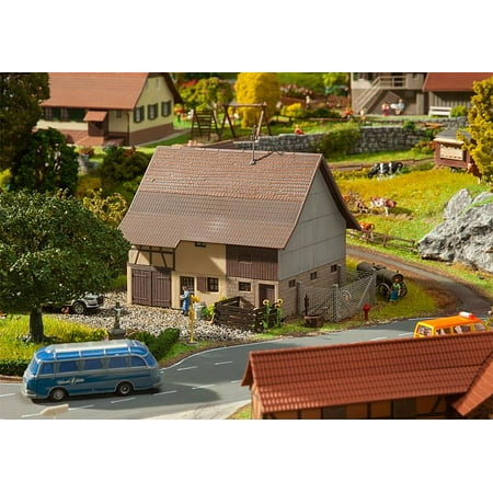 - Faller HO Scale Building/Structure Kit Barn Farm Building/Second Story Ramp