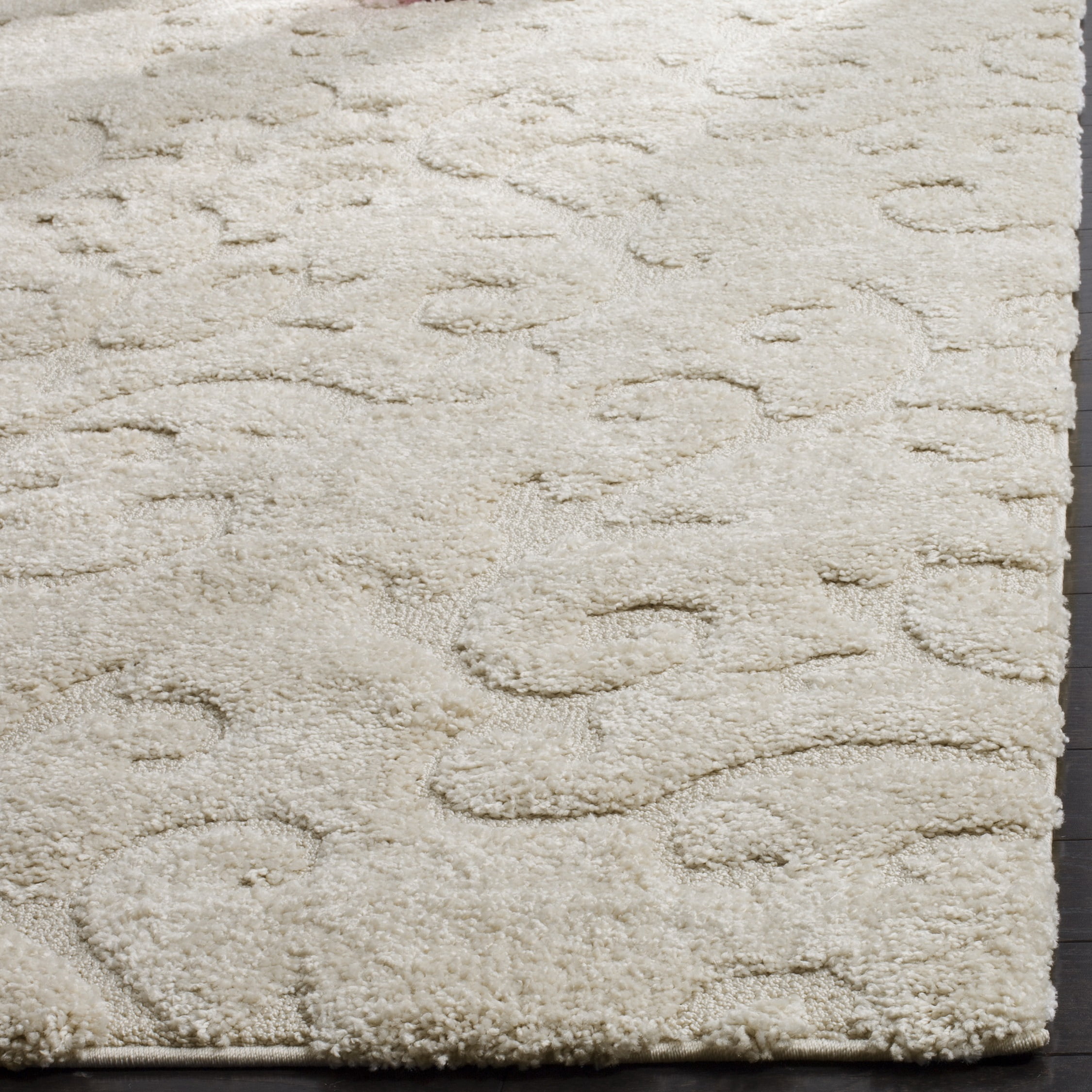 SAFAVIEH Florida Kalina Damask Shag Area Rug, Cream, 9'6" x 13'
