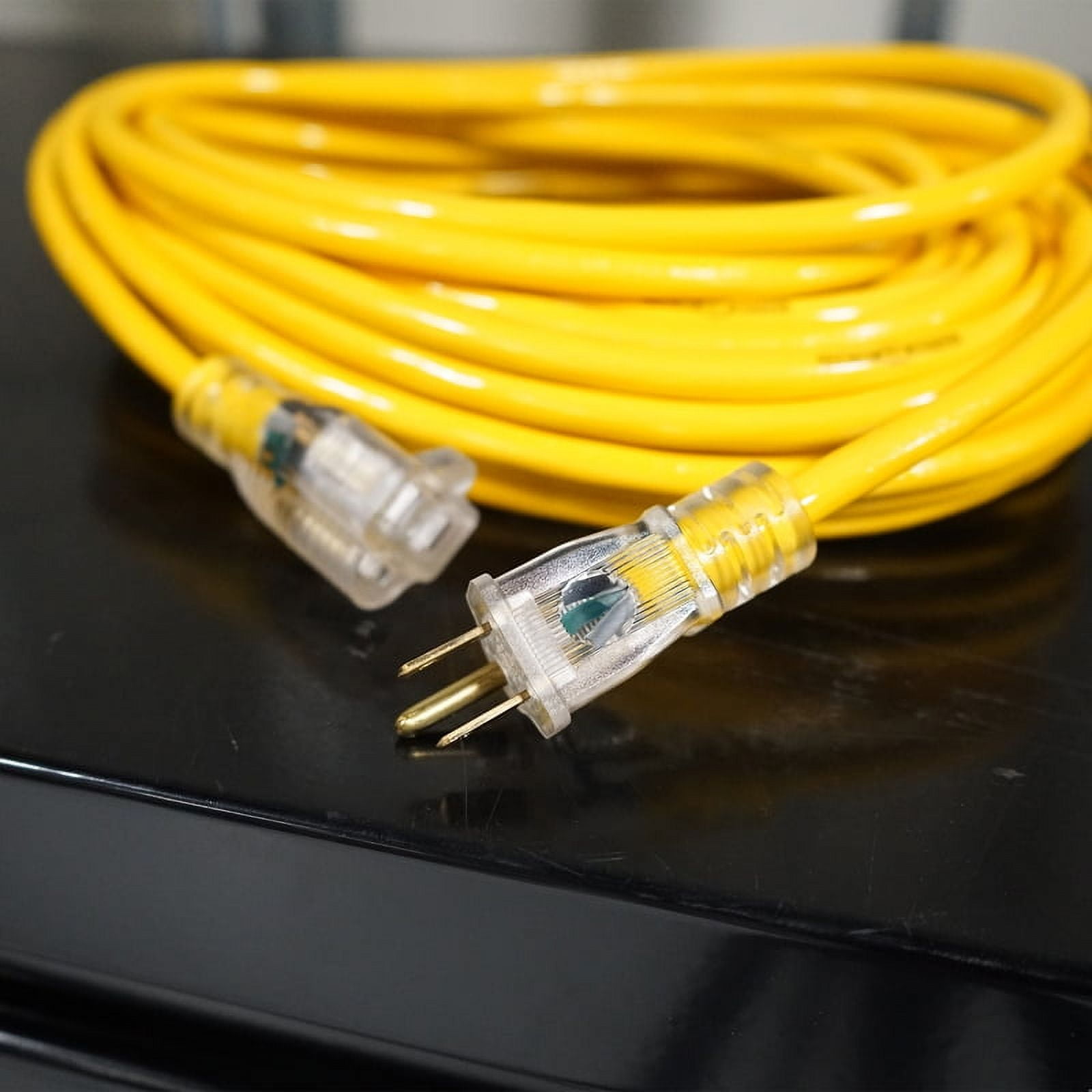 Yellow Jacket 2884 12/3 Heavy-Duty 15-Amp Extension Cord