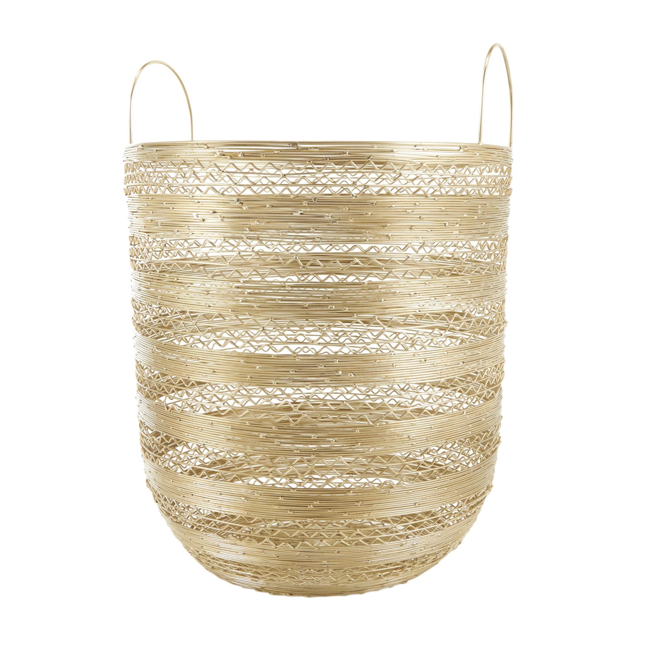 DecMode 17", 15"H Gold Metal Open Frame Wire Storage Basket with Zig Zag Patterns, 2-Pieces