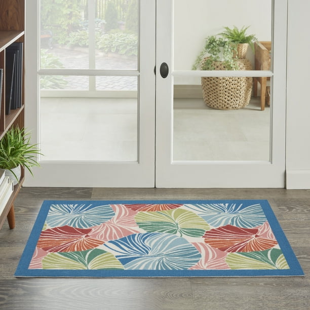 Waverly Sun N' Shade Indoor/Outdoor Multicolor 2'3