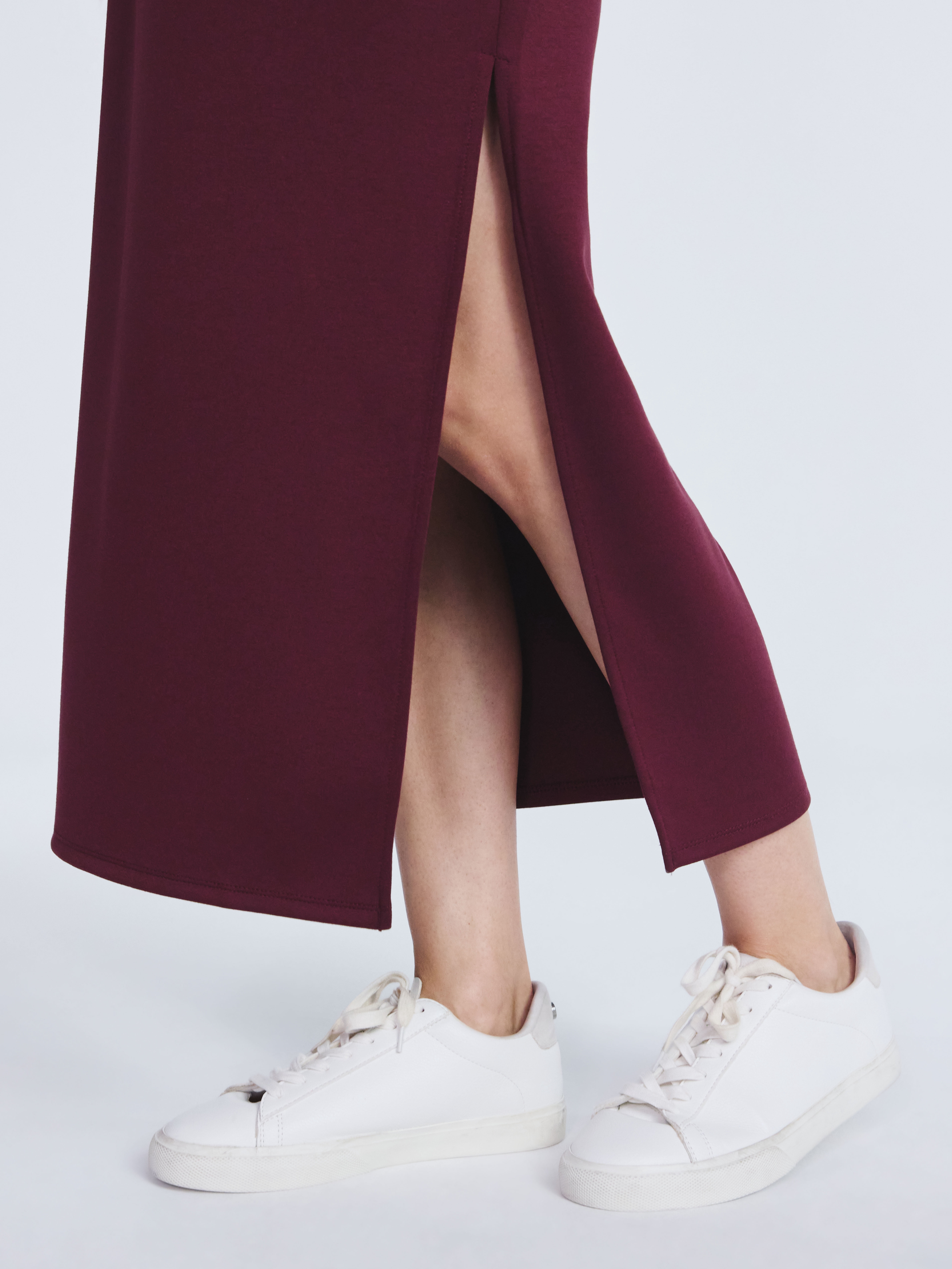Scoop Women's and Women's Plus New Scubaknit Column Maxi Skirt, Sizes XS-4X