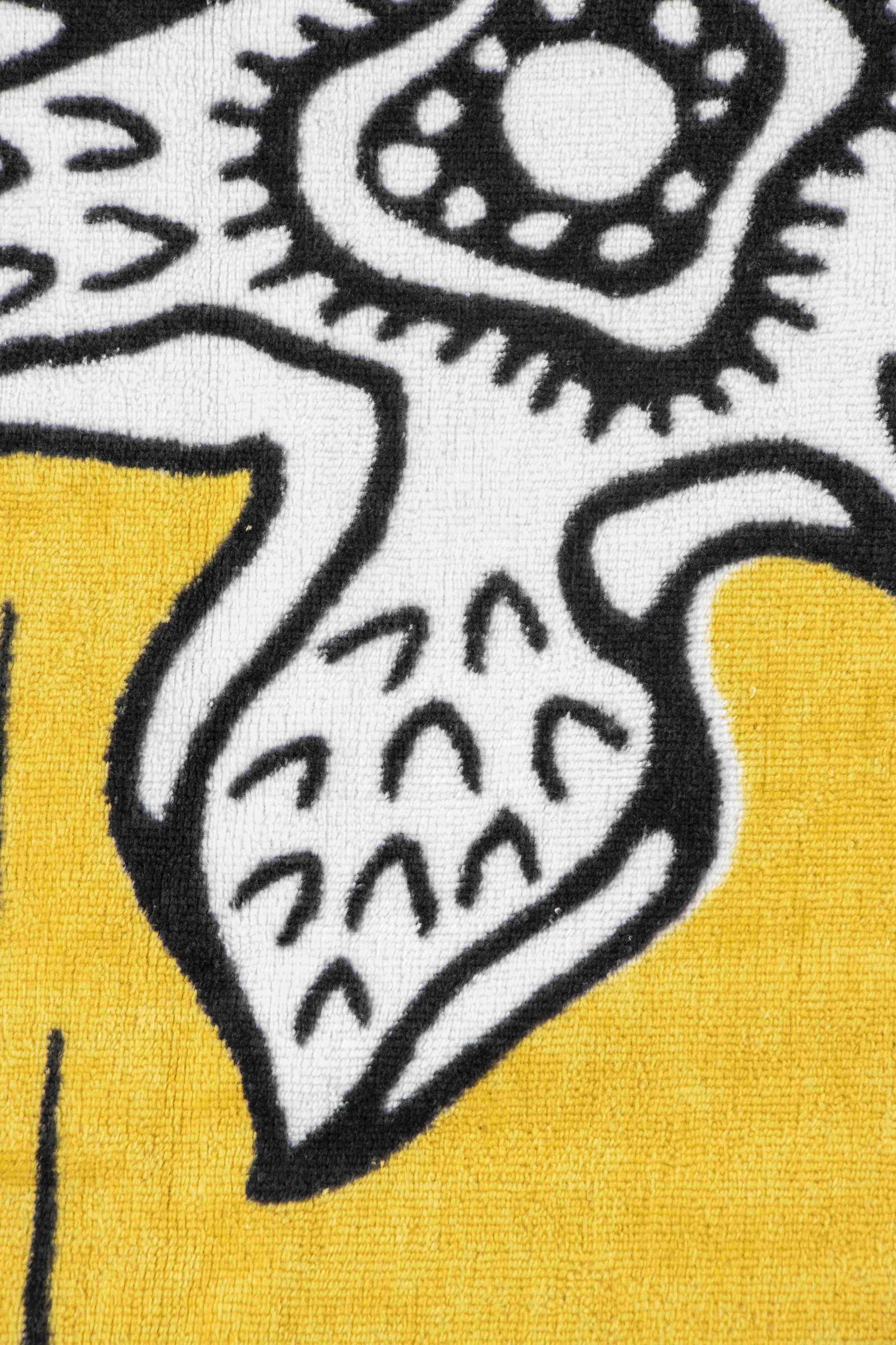 Stranger Things The Demogorgon 34" x 64" Oversized Bath Towel, Cotton, Red and Yellow, Netflix