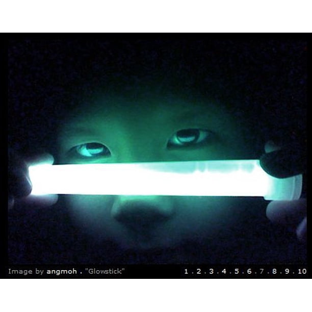 Barra fluorescente de 6 pulgadas, barra de emergencia de iluminación nocturna de 6 pulgadas con gancho, juguete luminoso para acampar al aire libre de 15 * 150 mm para obtener ayuda