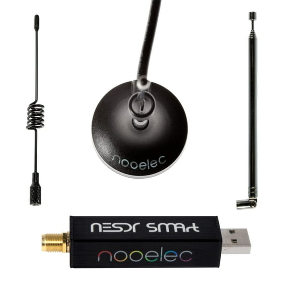 Nooelec RTL-SDR v5 Ensemble - NESDR Intelligent HF/VHF/UHF (100kHz-1.75GHz) Radio Définie par le Logiciel. RTLSDR Premium avec 0.5PPM TCXO, Entrée SMA, Boîtier en Aluminium &
