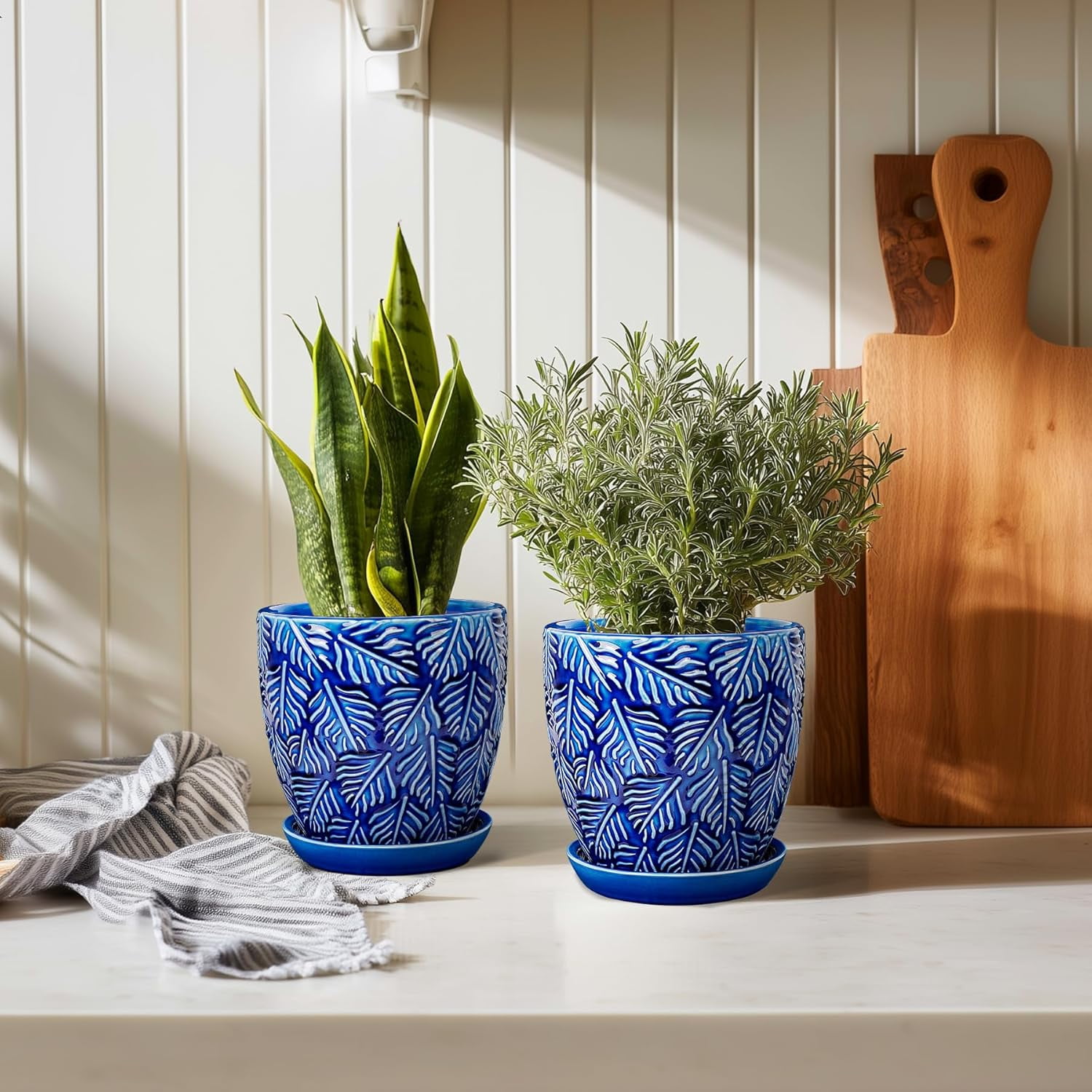 BUYMAX Ceramic Plant Pots, 6 inch Indoor Plant pots with Drainage Hole and Saucer, Flower Pots, Set of 2, Leaf Embossed - Blue Glaze