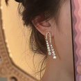 thumbnail image 4 of Pendientes largos de perlas de circonio con borlas para regalo de cumpleaños, 4 of 5