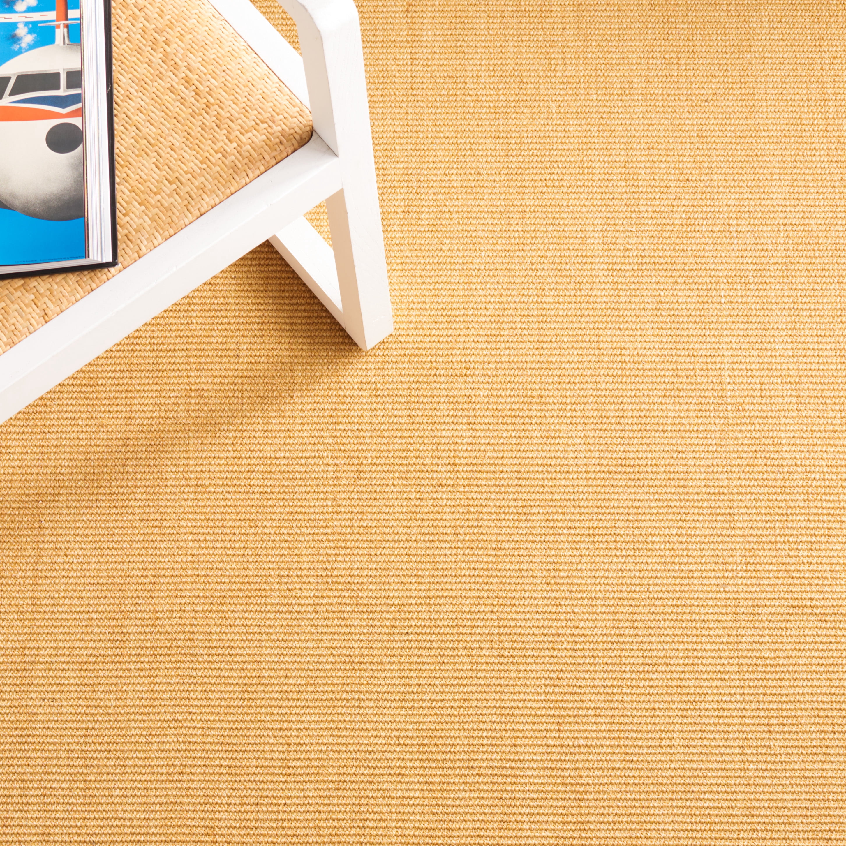 SAFAVIEH Martha Stewart Maximillian Solid Area Rug, Natural/Navy, 4' x 6'
