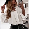 thumbnail image 2 of Camisa de color sólido con cuello en V y pulóver suelto informal para mujer de talla grande Fridja  czfsfas5327, 2 of 8