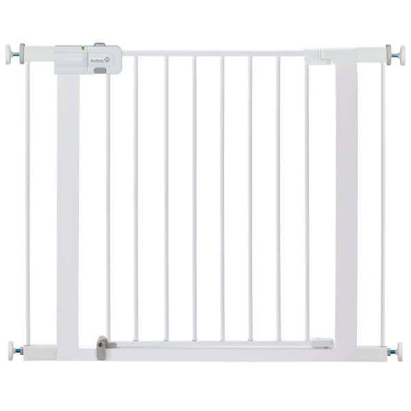 Safety 1st Adjustable PressureMounted WalkThrough Gate