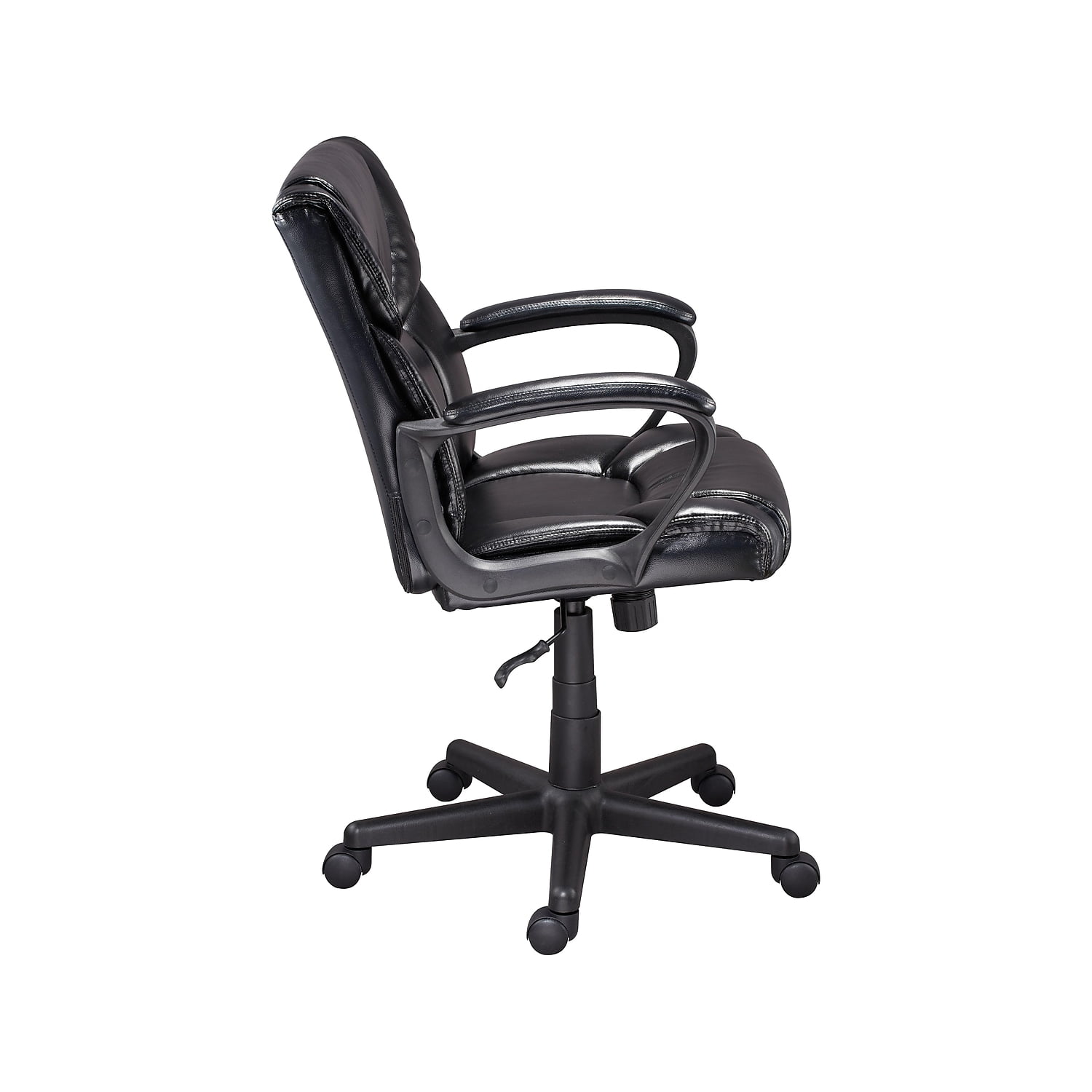 Staples Montessa II Mid-Back Office Desk Chair with Computer